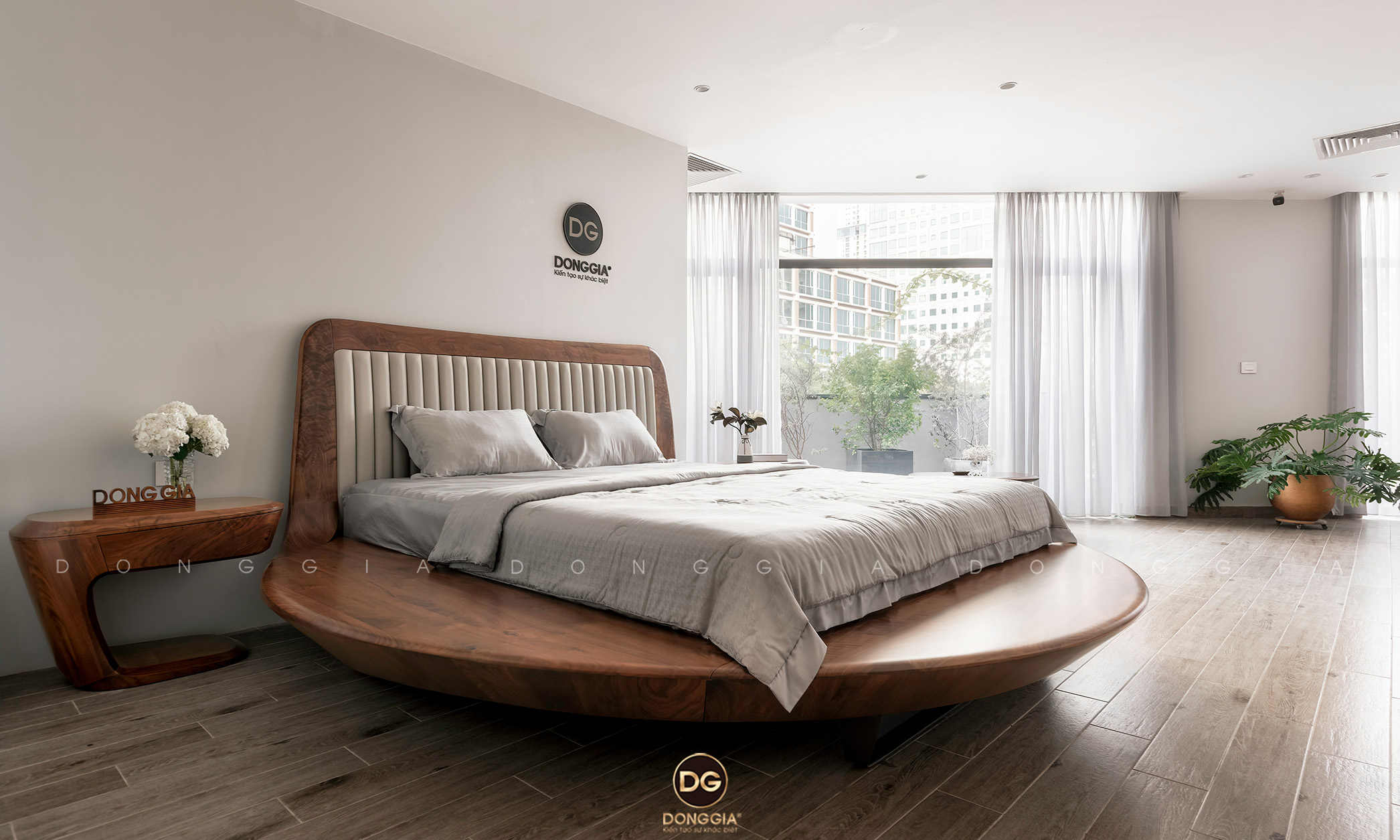 Giường ngủ gỗ Óc Chó hiện đại 2024: Được thiết kế theo phong cách hiện đại và tinh tế, giường ngủ gỗ Óc Chó sẽ mang lại cho bạn không gian ngủ đầy đủ tiện nghi và sang trọng. Hình ảnh này sẽ khiến bạn nhận ra sự đẳng cấp và chất lượng của sản phẩm này.
