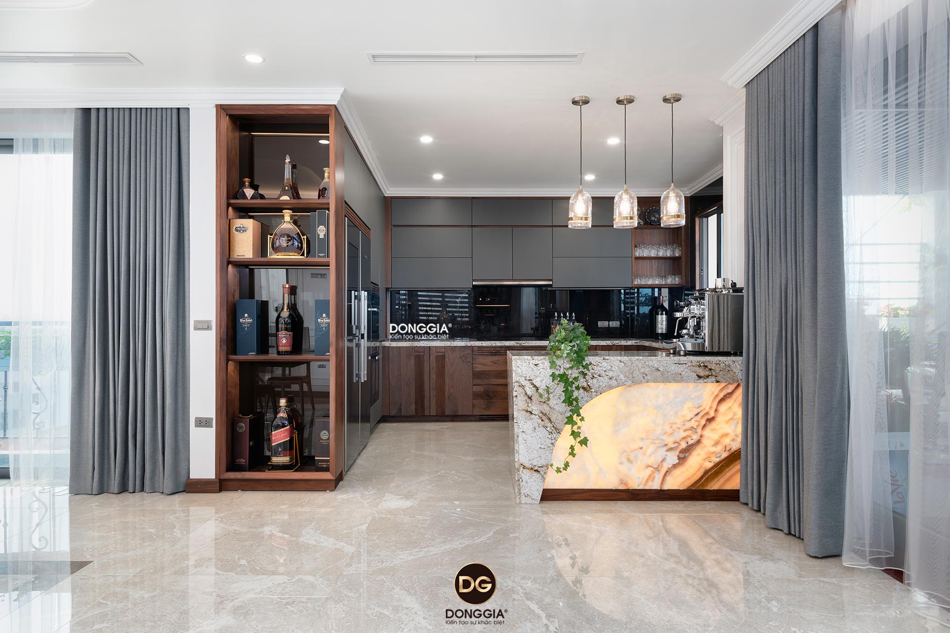 thi-cong-noi-that-go-oc-cho-penthouse-2020(2)